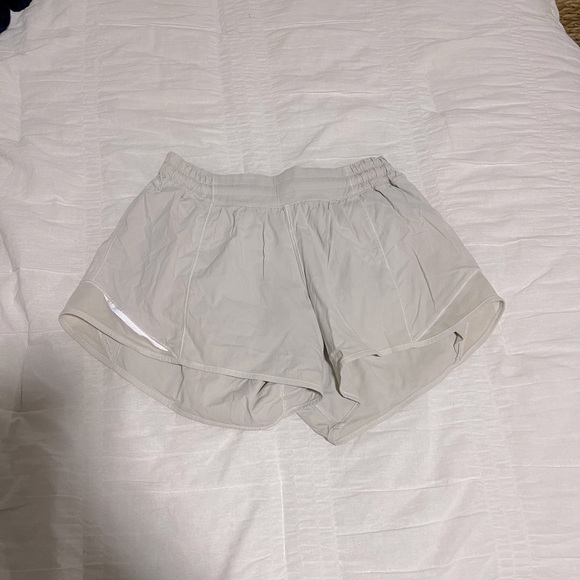 lululemon athletica Pants - lululemon shorts size 6